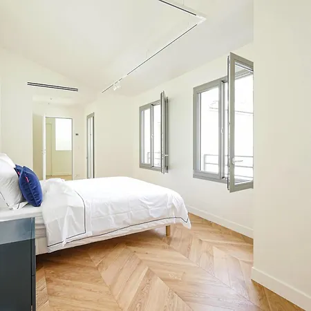 Exceptional Townhouse - Private Garden Apartman Párizs